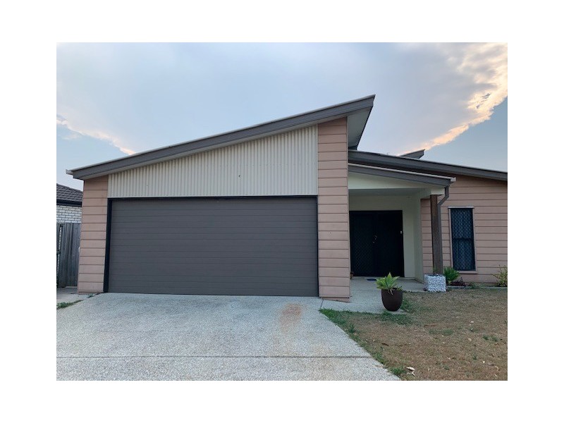 4 McIntyre Court, Mudgeeraba QLD 4213