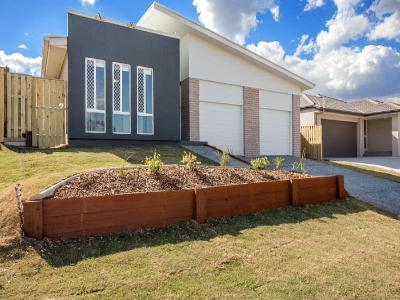 3B Dillon Avenue, Augustine Heights QLD 4300
