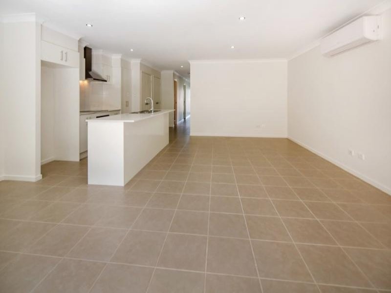 3B Dillon Avenue, Augustine Heights QLD 4300