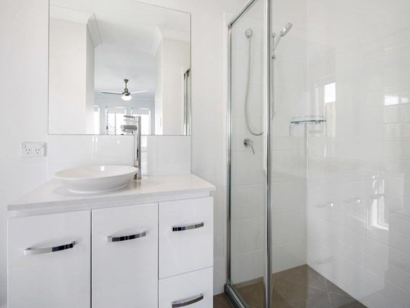 3B Dillon Avenue, Augustine Heights QLD 4300