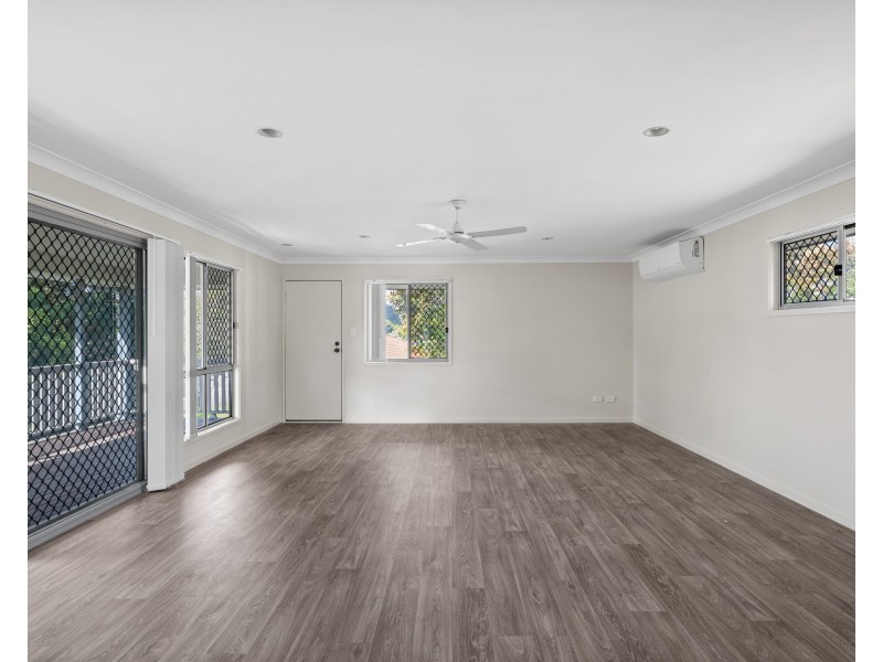 12 Salomon Court, Goodna QLD 4300