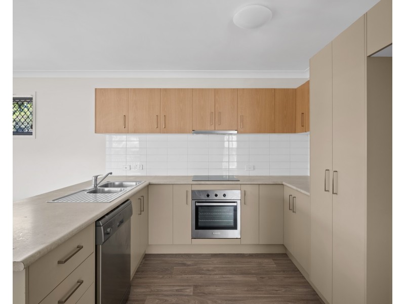 12 Salomon Court, Goodna QLD 4300