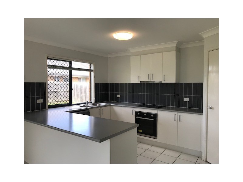 4 Coman Street, Rothwell QLD 4022