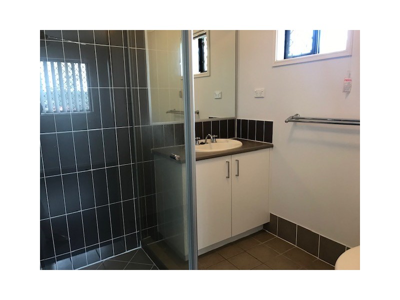 4 Coman Street, Rothwell QLD 4022