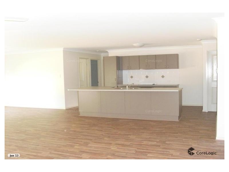 35 Oliver Drive, Redbank Plains QLD 4301
