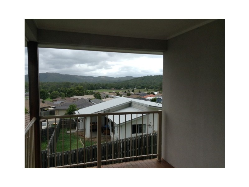 28 Summit Parade, Bahrs Scrub QLD 4207