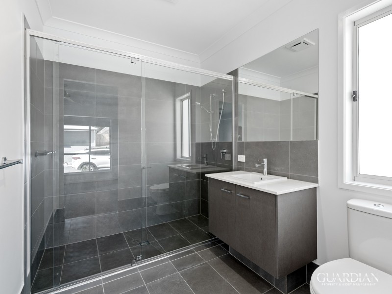 46 Bloomfield Avenue, Park Ridge QLD 4125