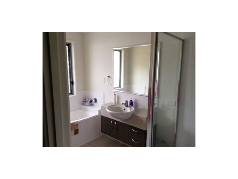 27 Bellflower Crescent, Mount Cotton QLD 4165