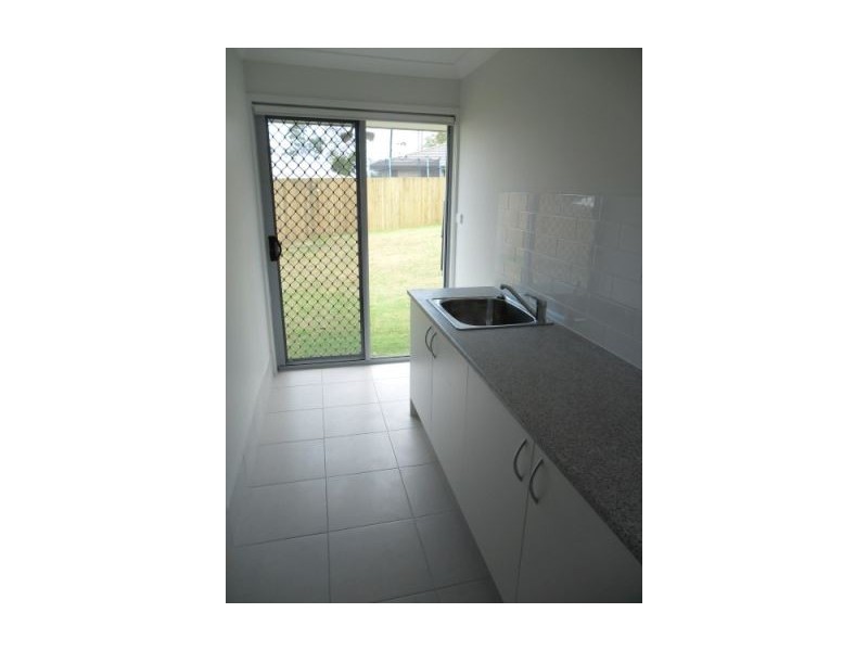 27 Bellflower Crescent, Mount Cotton QLD 4165