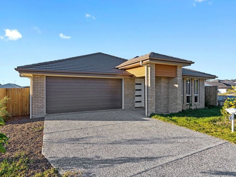 2 Weyba  Street, Morayfield QLD 4506