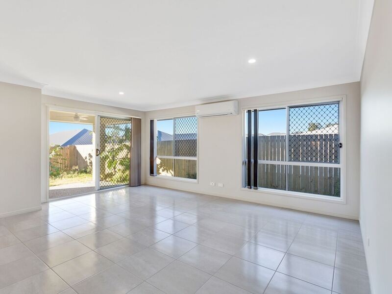 2 Weyba  Street, Morayfield QLD 4506