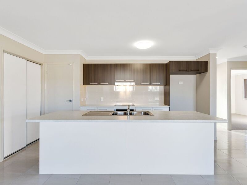 2 Weyba  Street, Morayfield QLD 4506