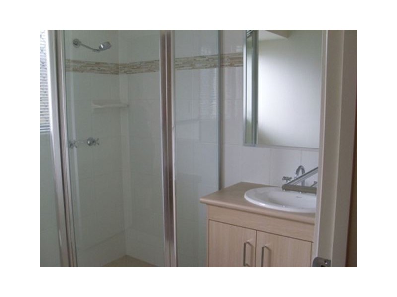 10 Fourth Avenue, Marsden QLD 4132