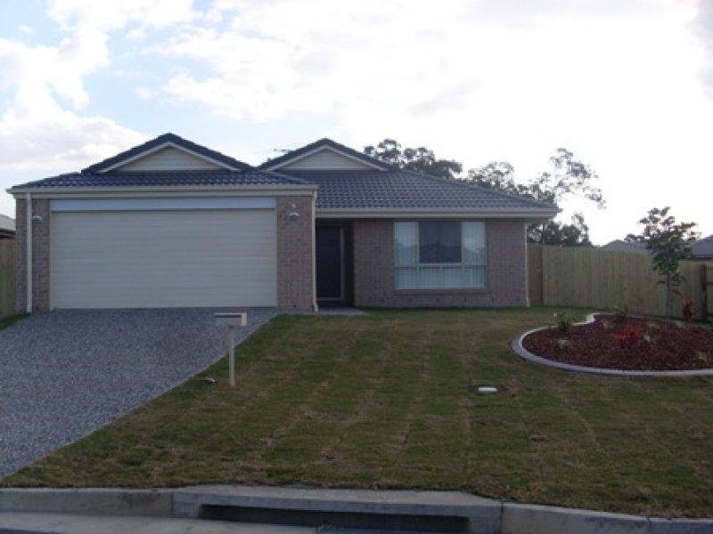 10 Sandpiper Circuit, Eagleby QLD 4207