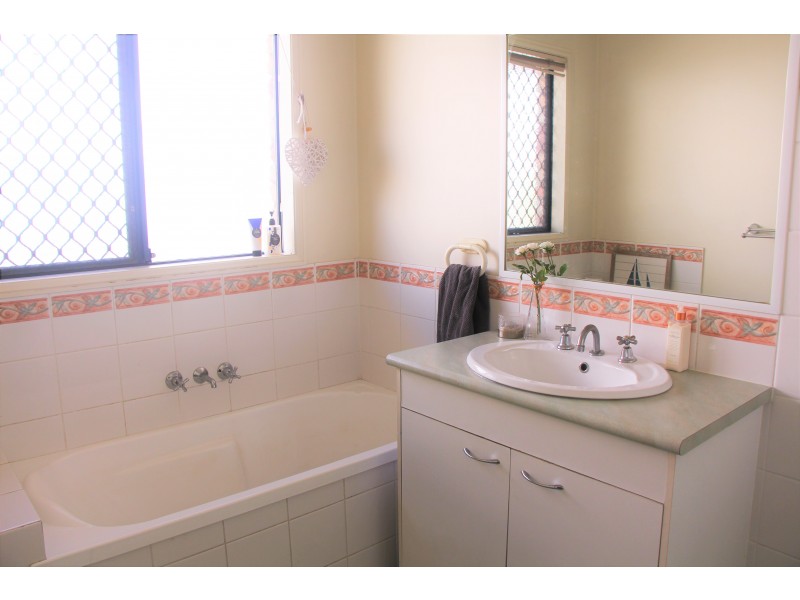 7 Puccini Place, Mackenzie QLD 4156