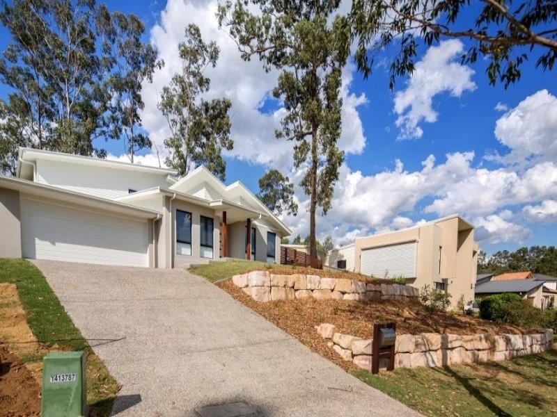 18 Bluebell Place, Brookwater QLD 4300