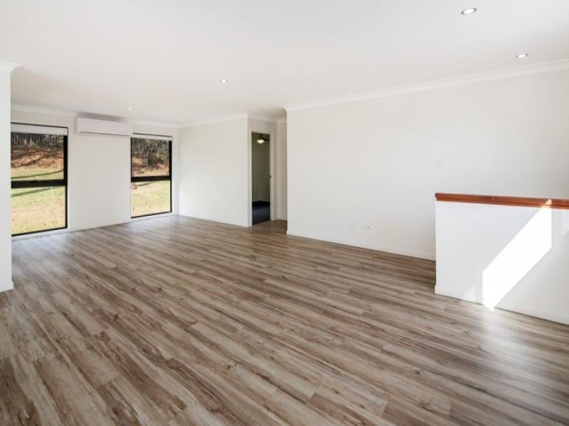 18 Bluebell Place, Brookwater QLD 4300