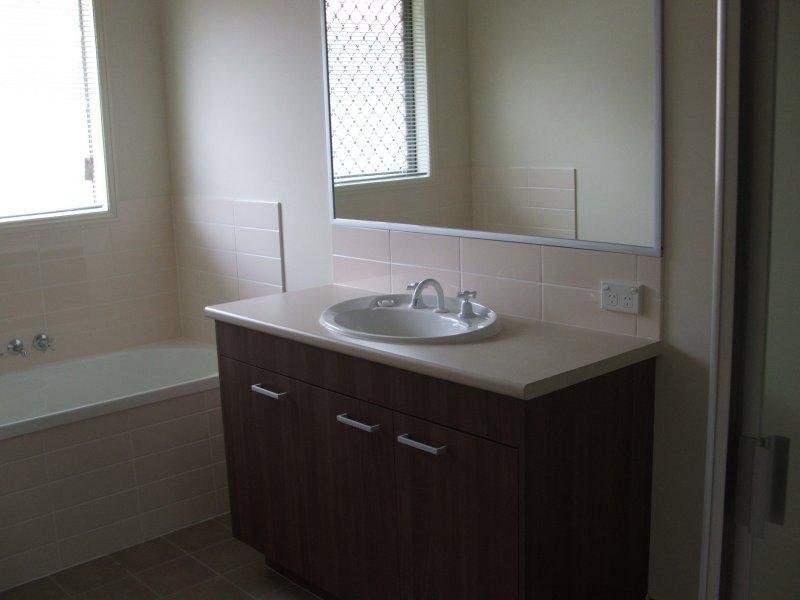 28 Muscari Crescent, Drewvale QLD 4116