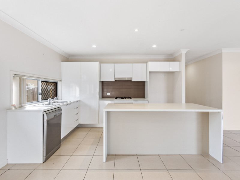 74 Central Green  Drive, Narangba QLD 4504