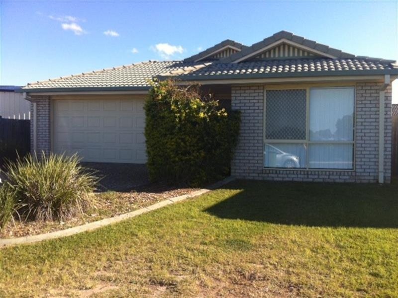 58 Lake Manchester Street, Logan Reserve QLD 4133