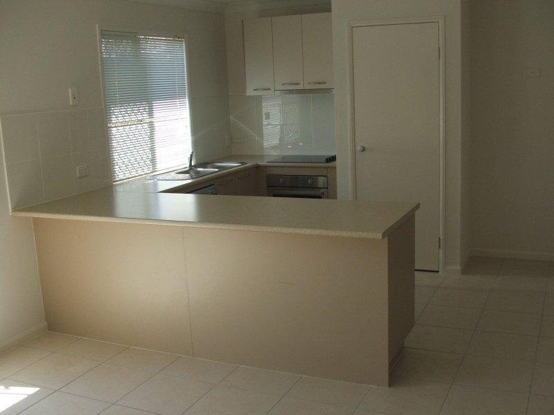 58 Lake Manchester Street, Logan Reserve QLD 4133