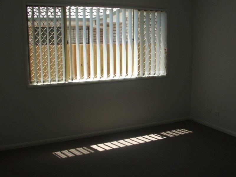 58 Lake Manchester Street, Logan Reserve QLD 4133