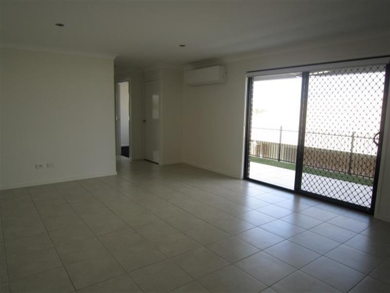 52B Sawmill Circuit, Riverhills QLD 4074