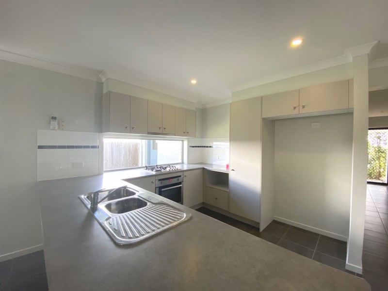 25 Burdekin Circuit, Warner QLD 4500