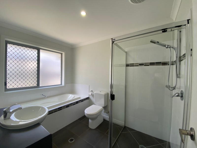 25 Burdekin Circuit, Warner QLD 4500