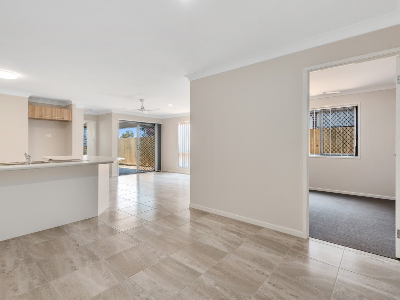 U1/45C Pinelands Street, Loganlea QLD 4131