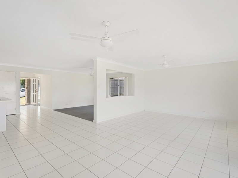 19 Zuleikha Drive, Underwood QLD 4119