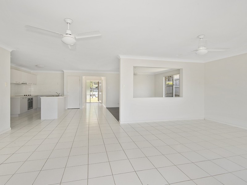 19 Zuleikha Drive, Underwood QLD 4119