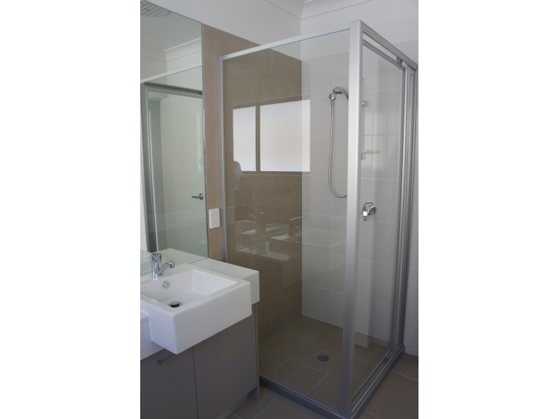 53 Apple Berry Avenue, Coomera QLD 4209