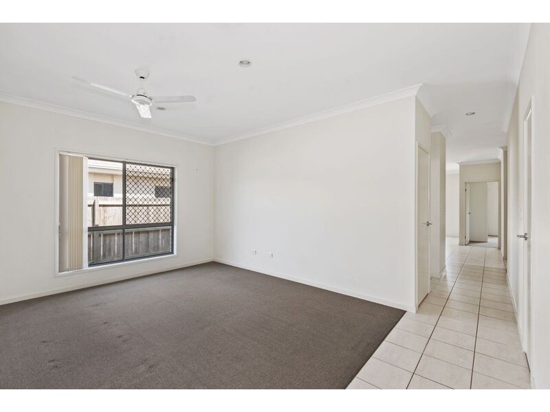 12 Freeman Street, North Lakes QLD 4509