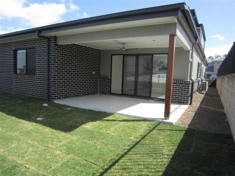 52A Sawmill Circuit, Riverhills QLD 4074