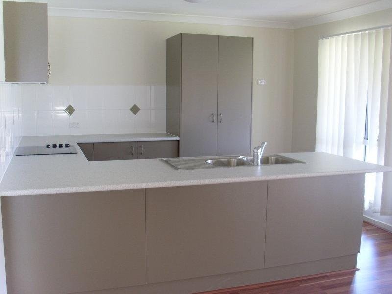 10 Wolski Way, Redbank Plains QLD 4301