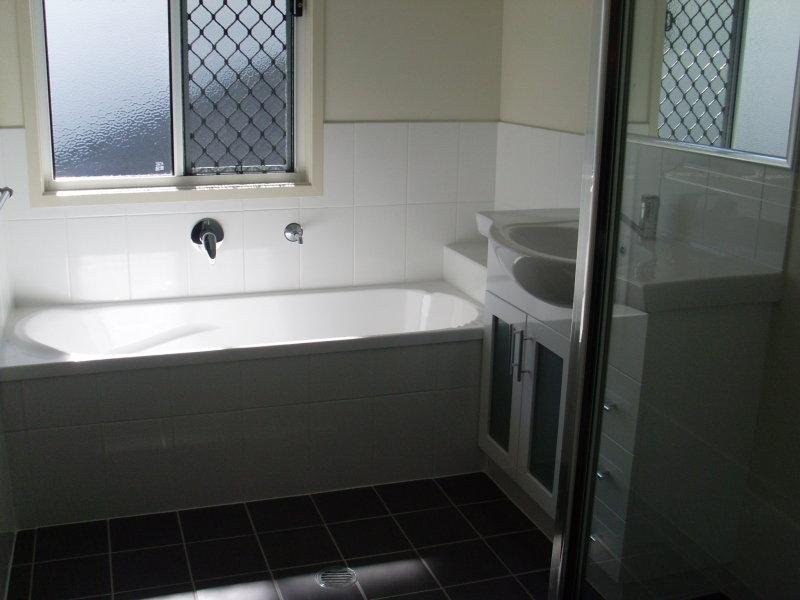 10 Wolski Way, Redbank Plains QLD 4301