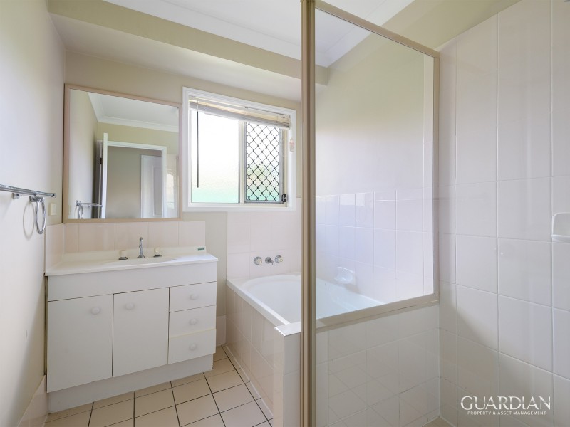 3 Jobson Place, Crestmead QLD 4132