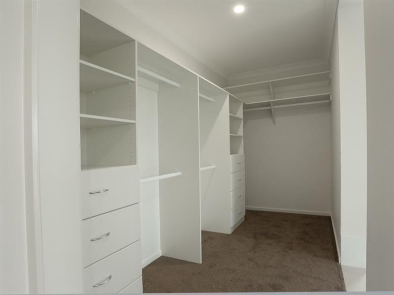 16 Palladium Boulevard, Hope Island QLD 4212