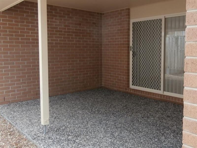 18 Kingfisher Street, Dakabin QLD 4503