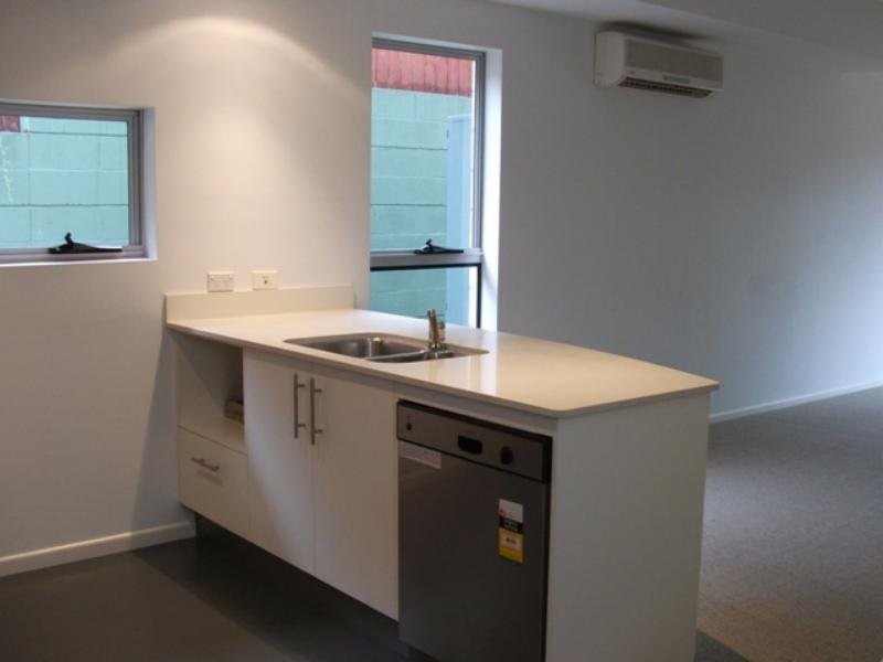 3/12 Dengate Lane, St Lucia QLD 4067