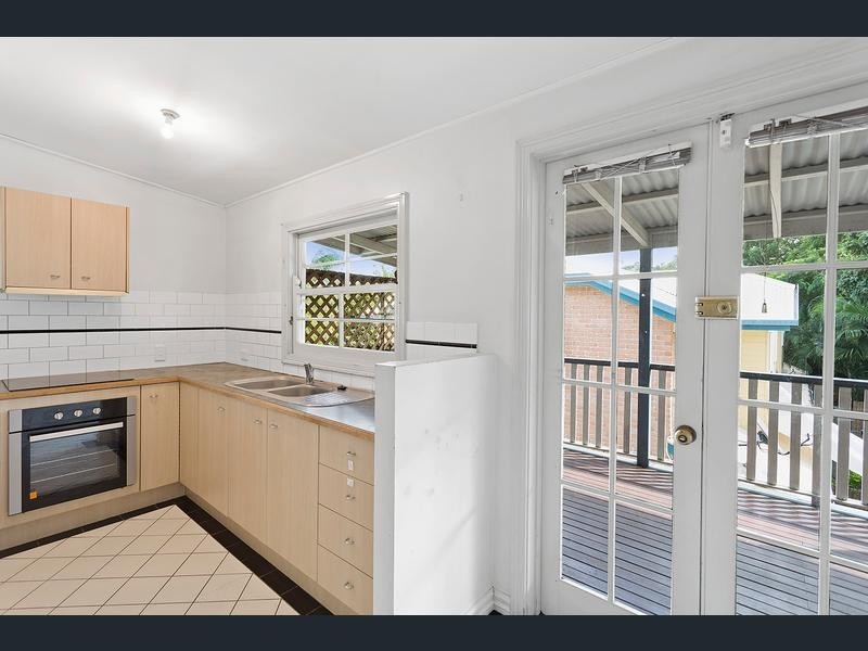 3/306 Lutwyche Road, Windsor QLD 4030
