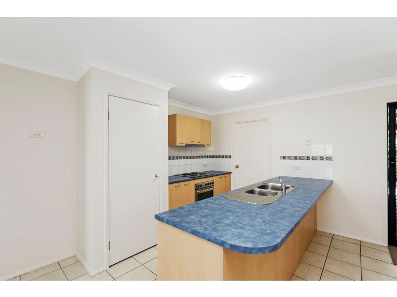 43 Brookside  Place, Lota QLD 4179