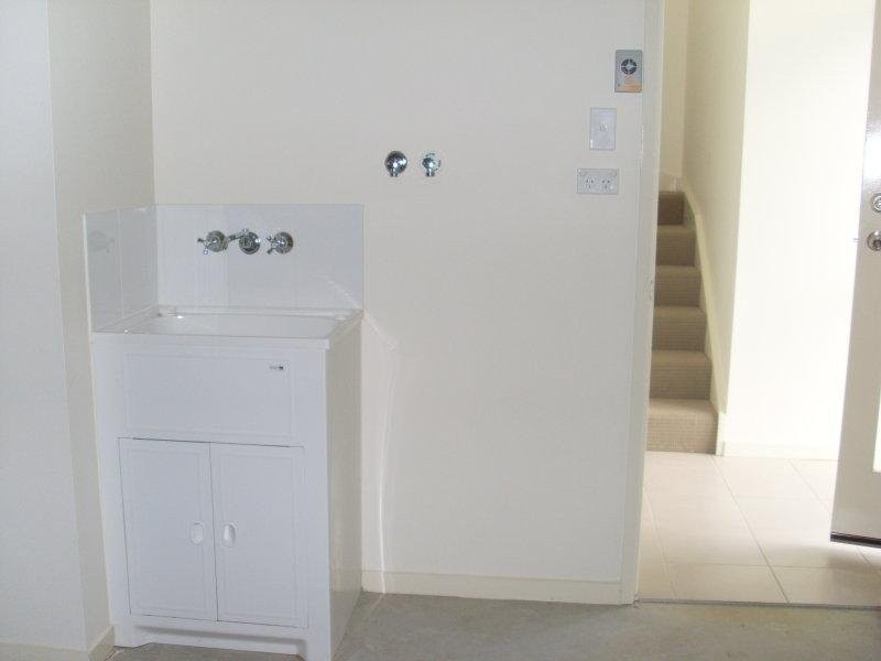 6 Figbird Close, Goodna QLD 4300