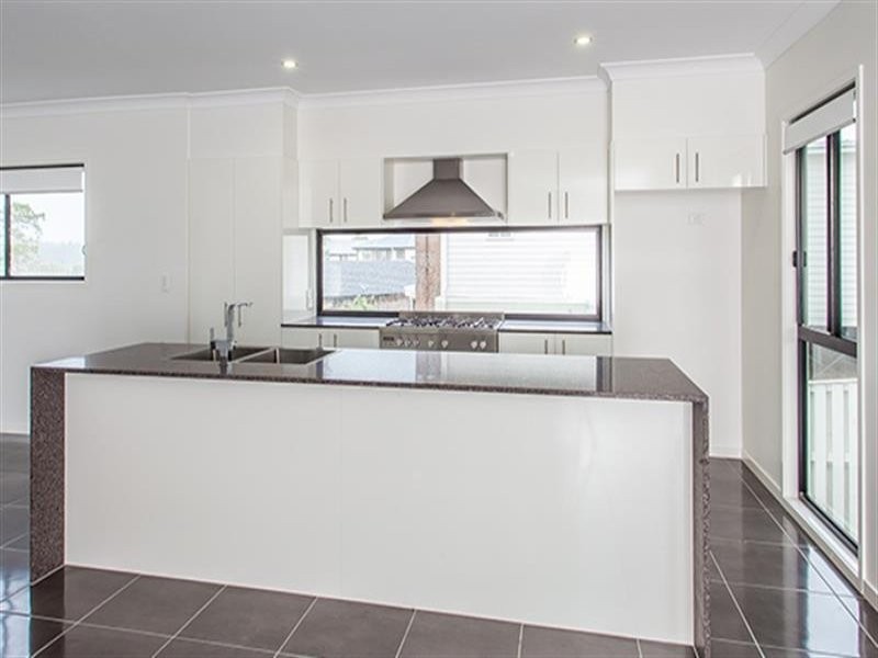 26 Dray Court, Riverhills QLD 4074