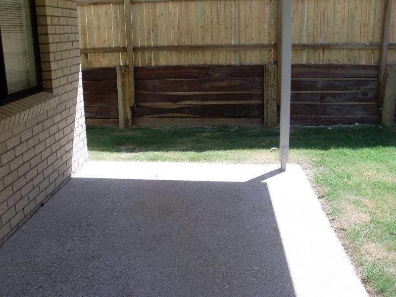 6 Karen Court, Redbank Plains QLD 4301