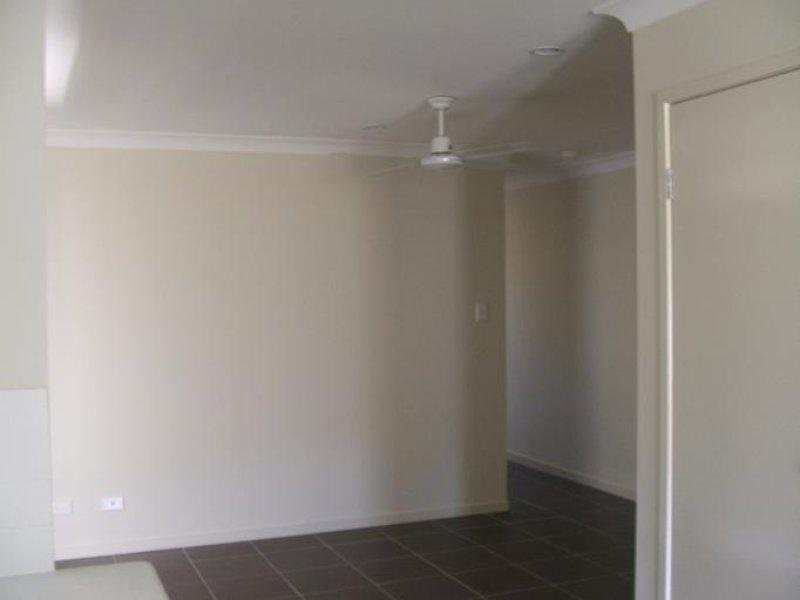 32 Bedivere Drive, Ormeau QLD 4208