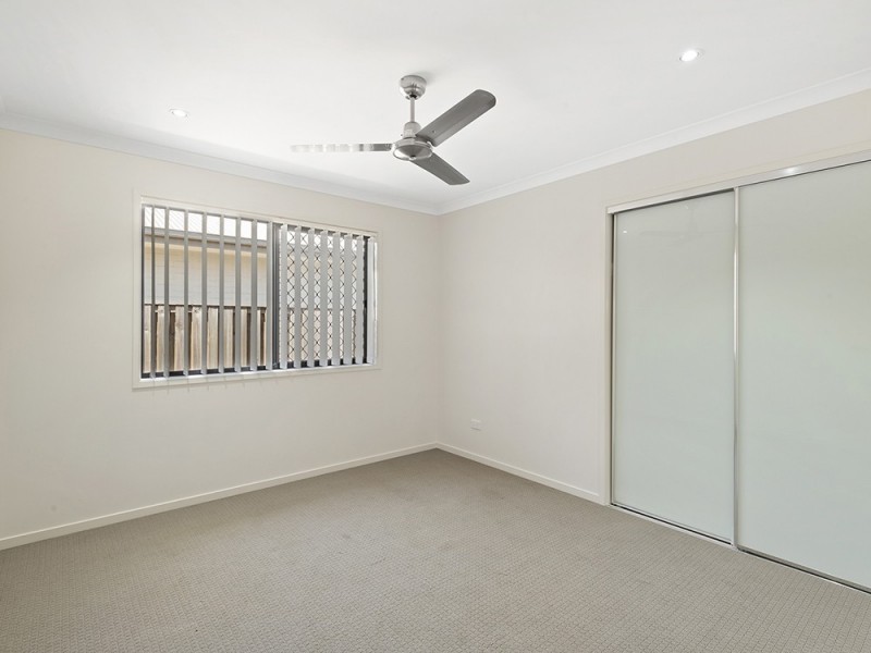 16 Antonio Place, Coomera QLD 4209