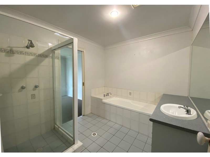 2/22 Wodala Crescent, Bracken Ridge QLD 4017