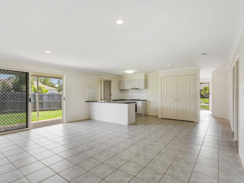 8 Rebecca Crescent, Joyner QLD 4500